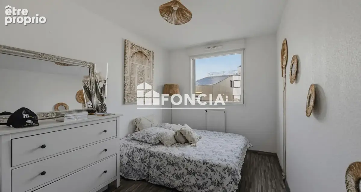 À vendre – Superbe T3 de 71 m² aux Bassins à Flot - photo 6