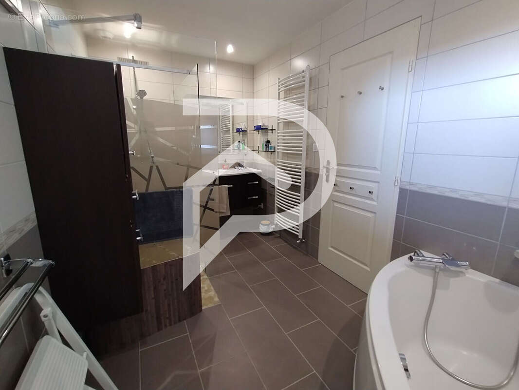 Maison à DOULAINCOURT-SAUCOURT