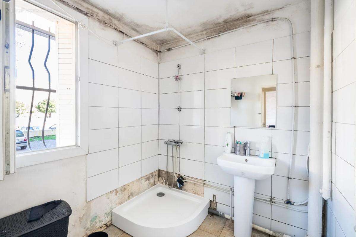 Appartement à MARSEILLE-14E