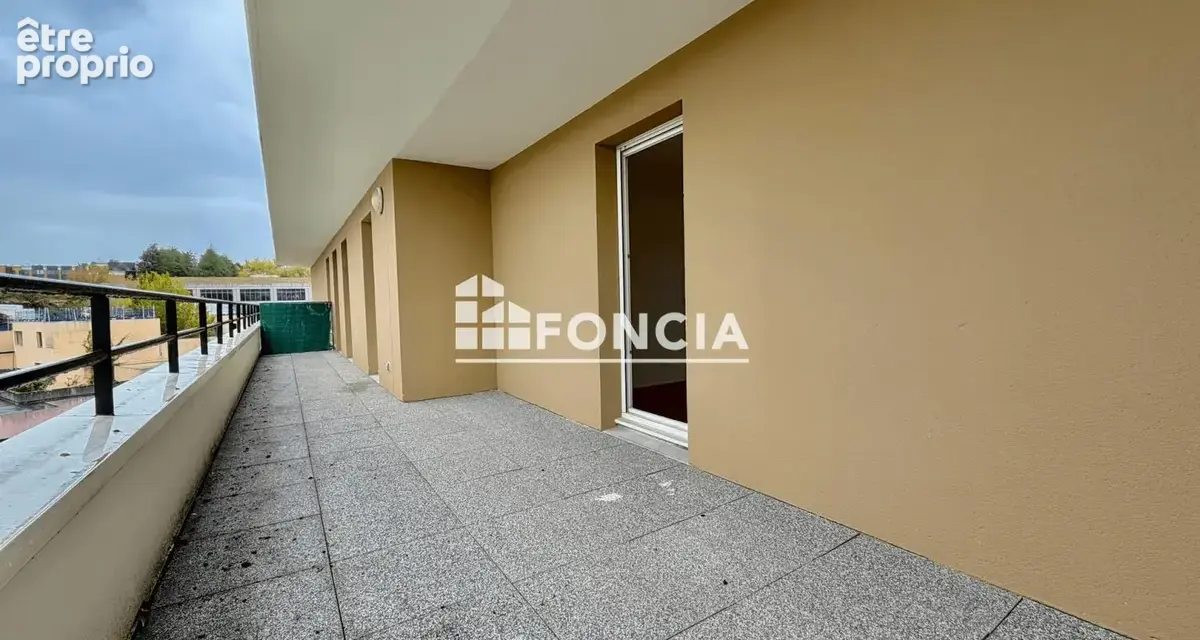 Bel appartement 2 pièces avec terrasse de 21 m² au dernier étage - photo 4