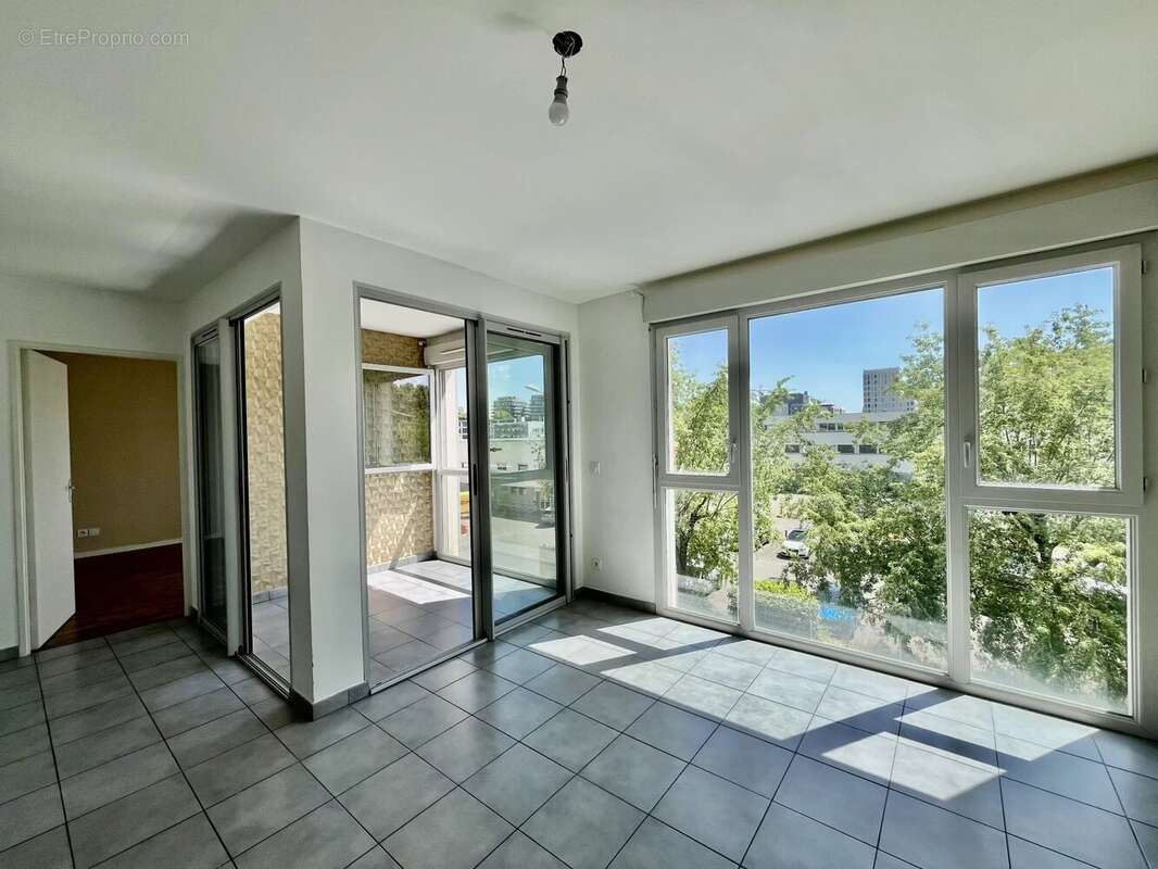 Appartement à LYON-7E