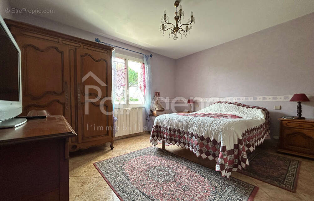 Maison familiale avec beau terrain arboré - photo 10