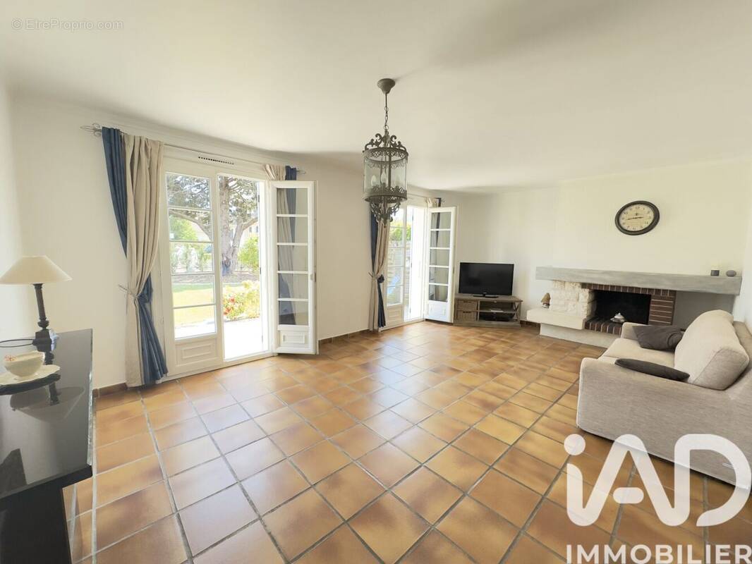 Photo 1 - Maison à LA ROCHETTE