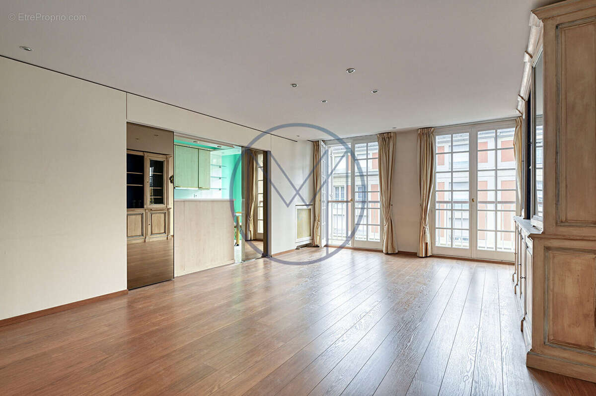 Appartement à VERSAILLES