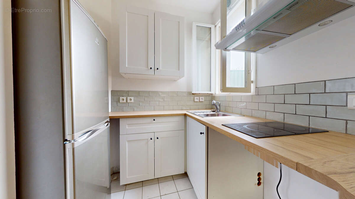 Appartement à SARTROUVILLE