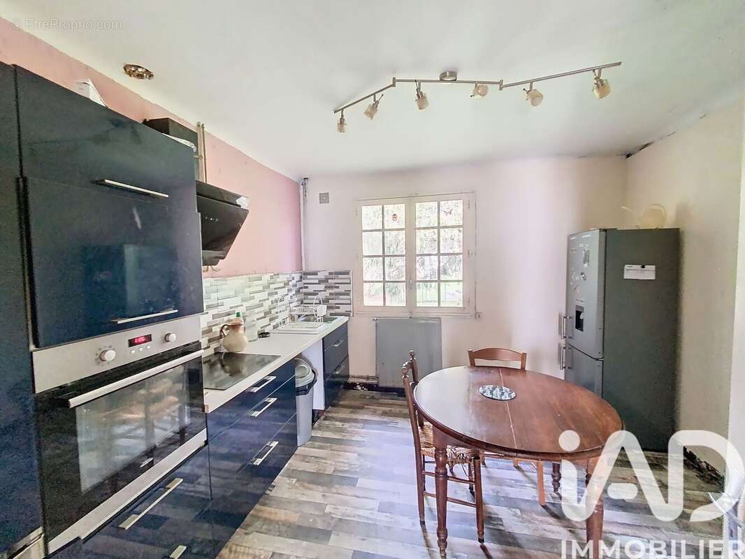 Maison 95 m² à Thonac  - photo 5