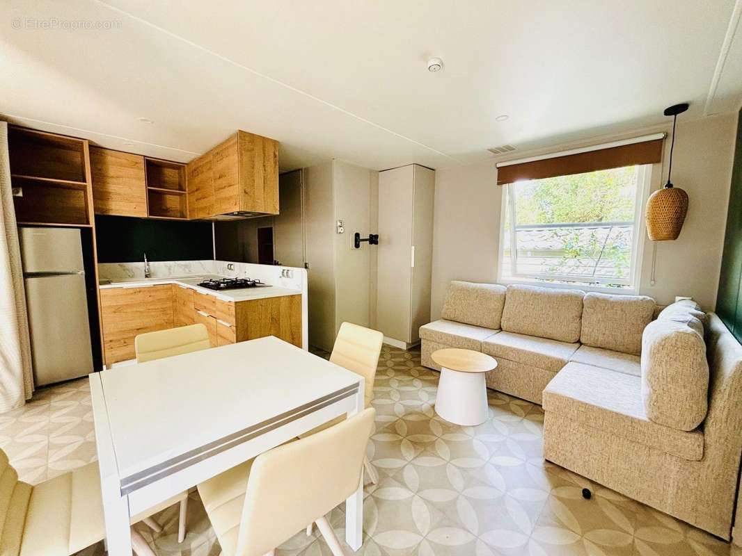 Maison à SAINT-HILAIRE-DE-RIEZ