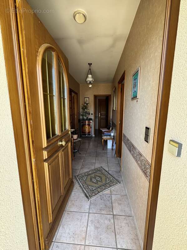 Maison à EYMOUTIERS