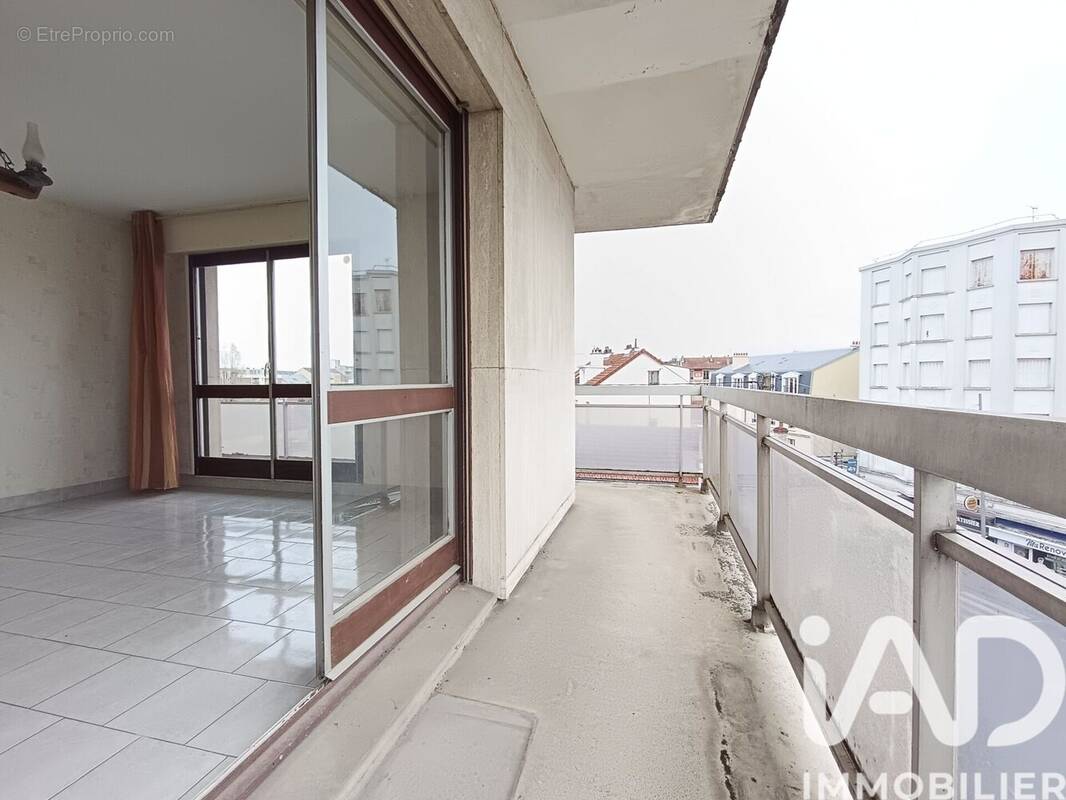 Photo 1 - Appartement à VILLEMOMBLE