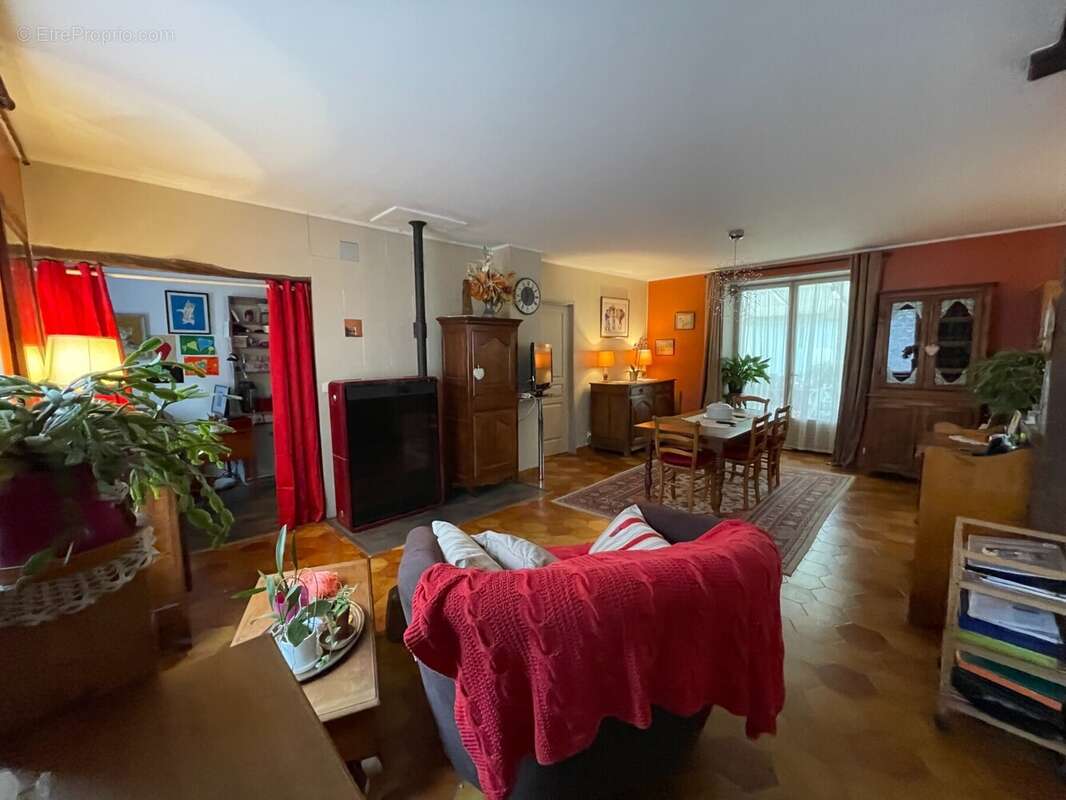 Maison 251 m² à Milly-La-Foret  - photo 6