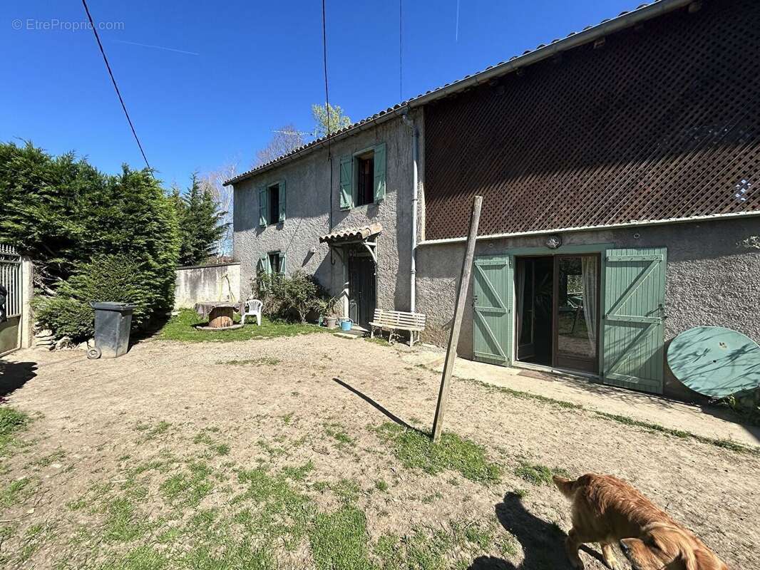Petite propriété équestre  sur 3800 m² - photo 6