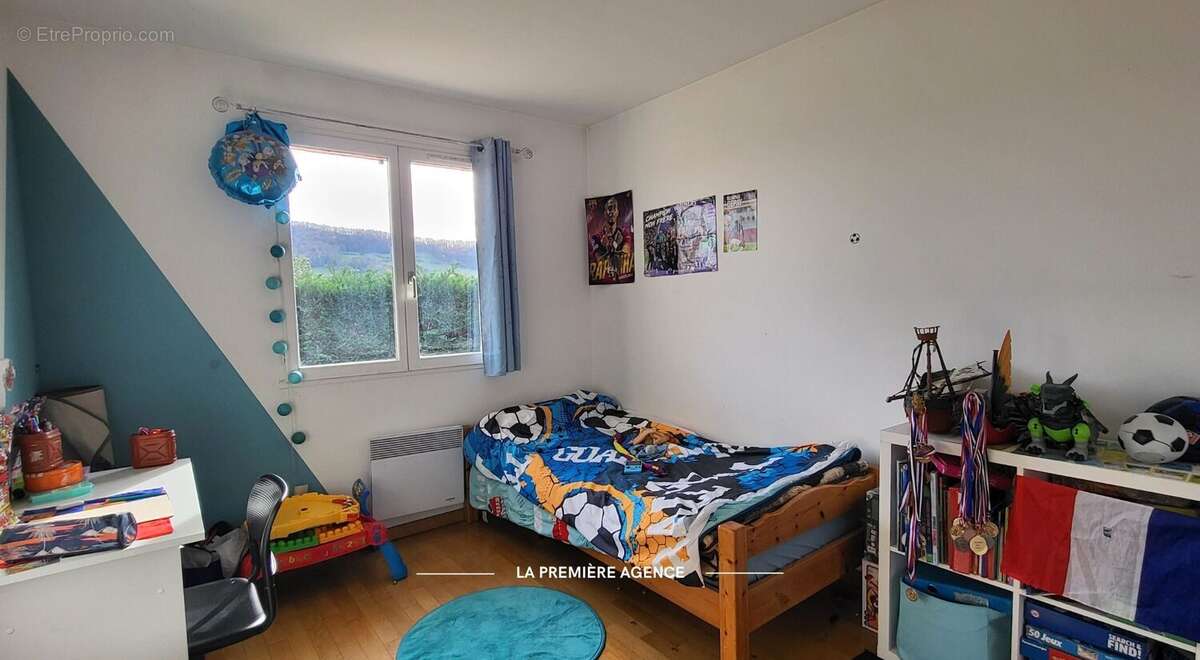 Maison à PONTCHARRA-SUR-TURDINE