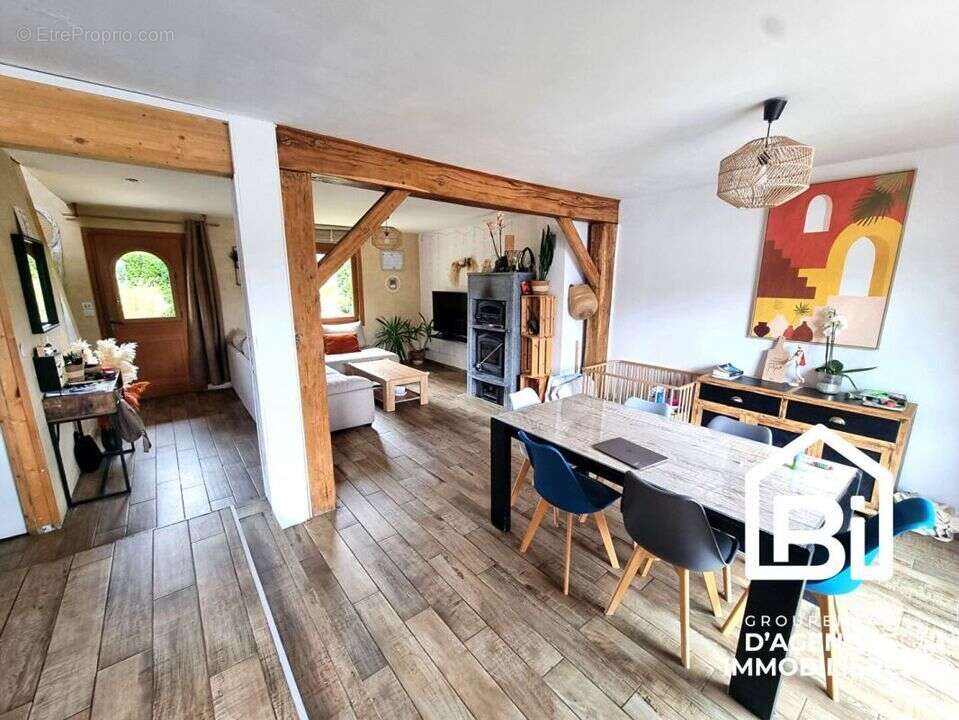 Maison à TOURVILLE-SUR-ODON