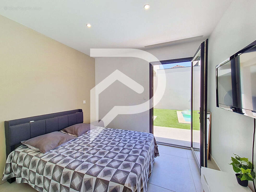 Maison à vendre Montelimar 4 pièce(s) 145 m2 - photo 10