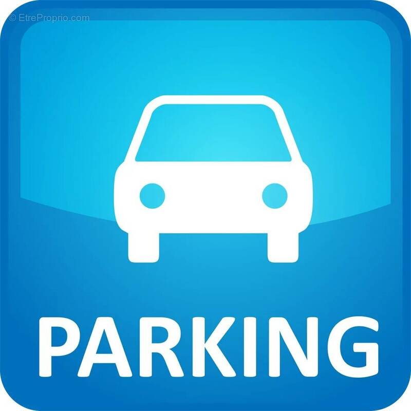 Parking à SAINT-CLOUD