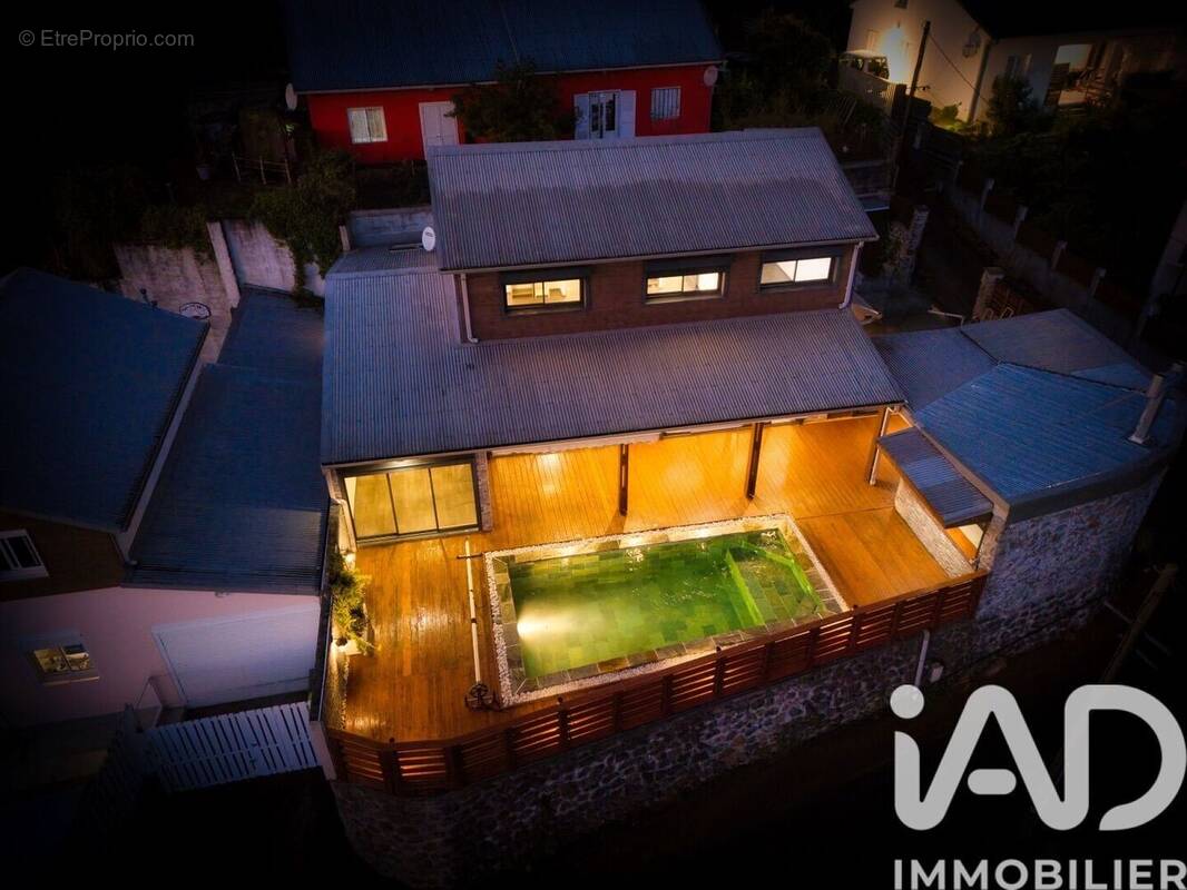 Photo 1 - Maison à SAINT-PIERRE