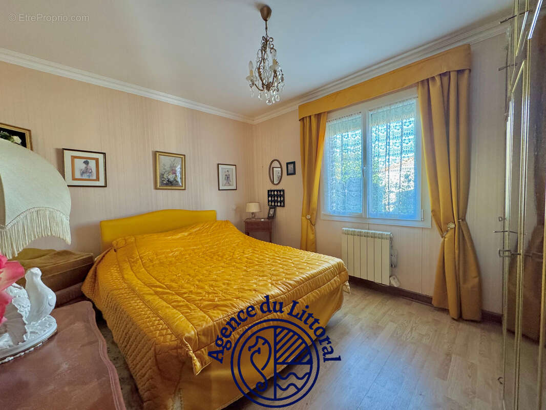 Maison à MESCHERS-SUR-GIRONDE