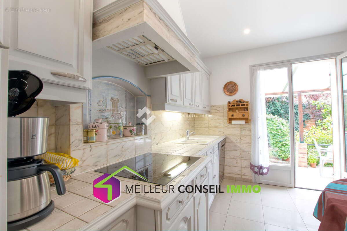 Maison 124 m² à Choisy-Le-Roi  - photo 9