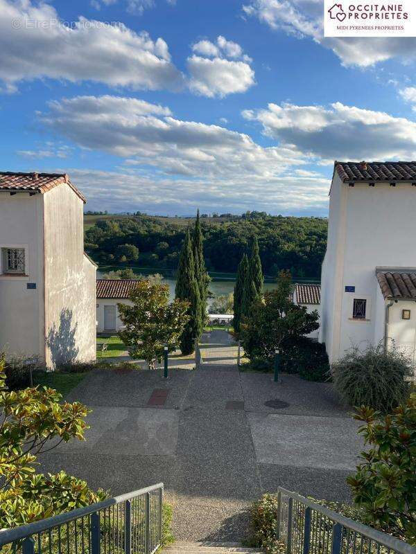 Commerce à CARLA-BAYLE