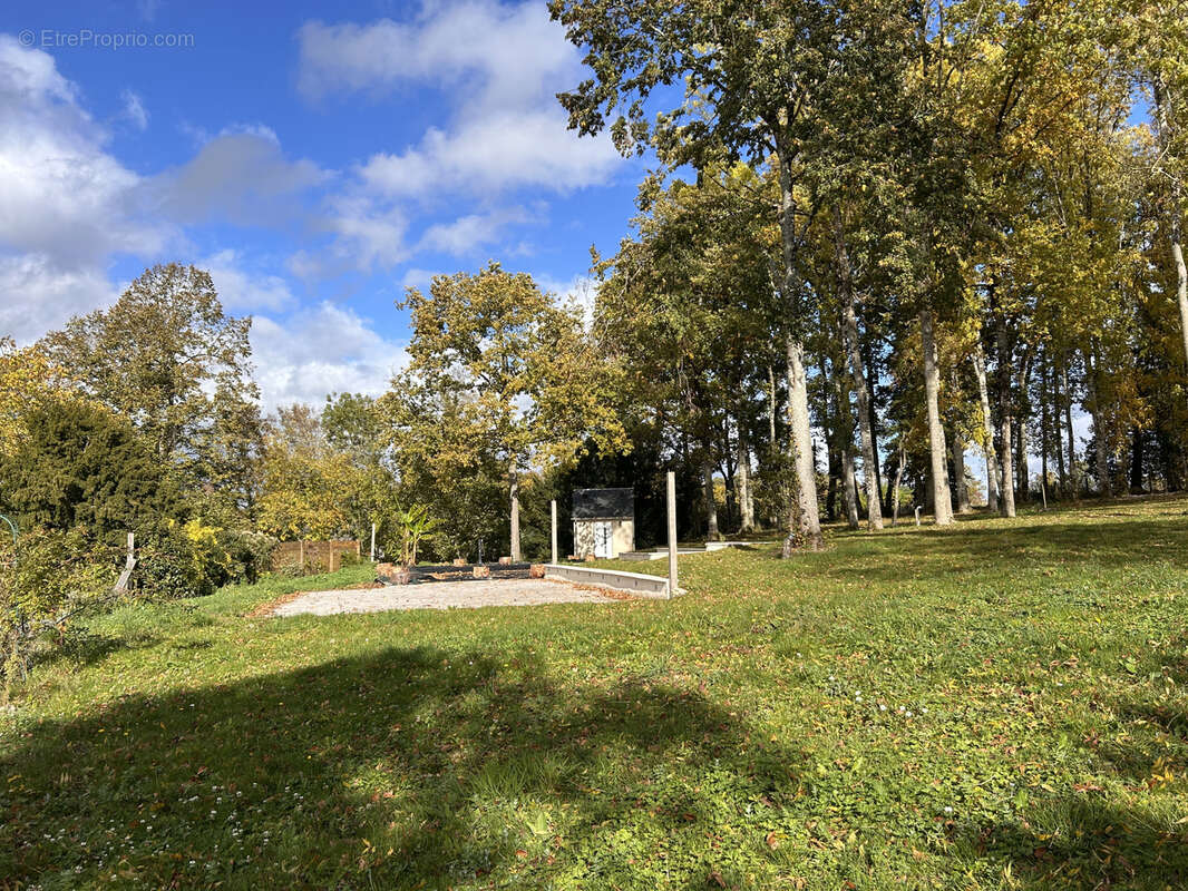 Maison à VILLELOIN-COULANGE
