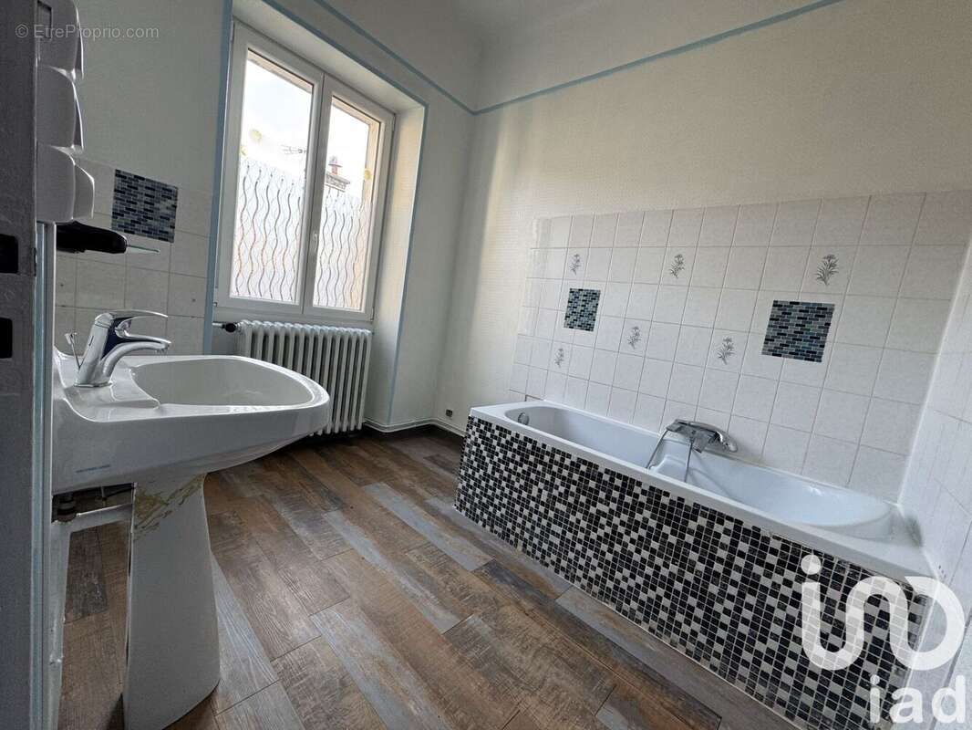 Photo 5 - Maison à BESSE-SUR-BRAYE