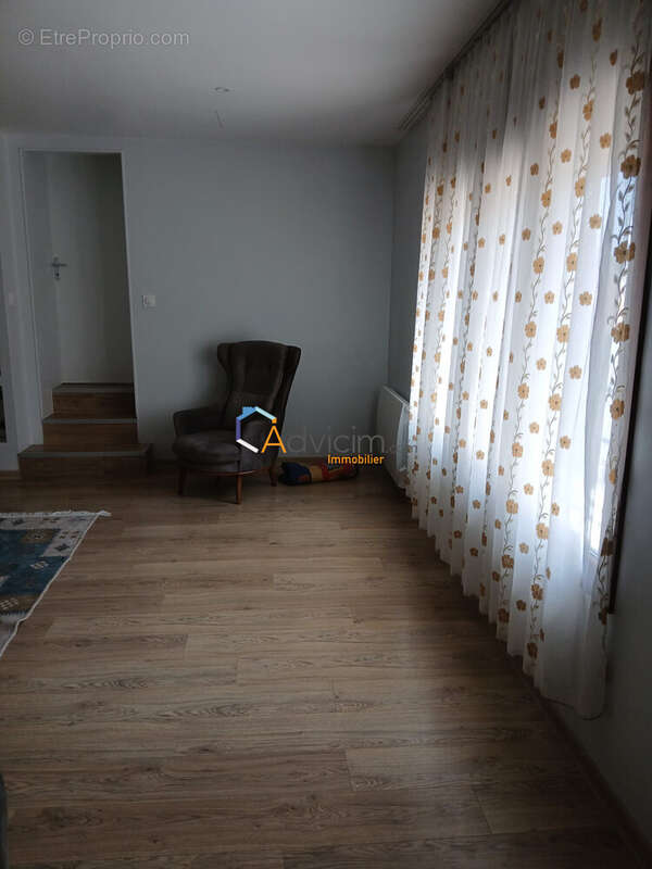 Maison à COULOMMIERS