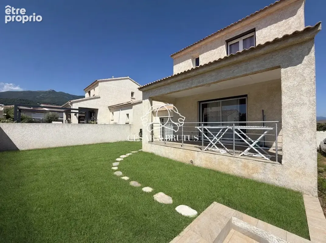 Maison 90 m² à Borgo  - photo 2