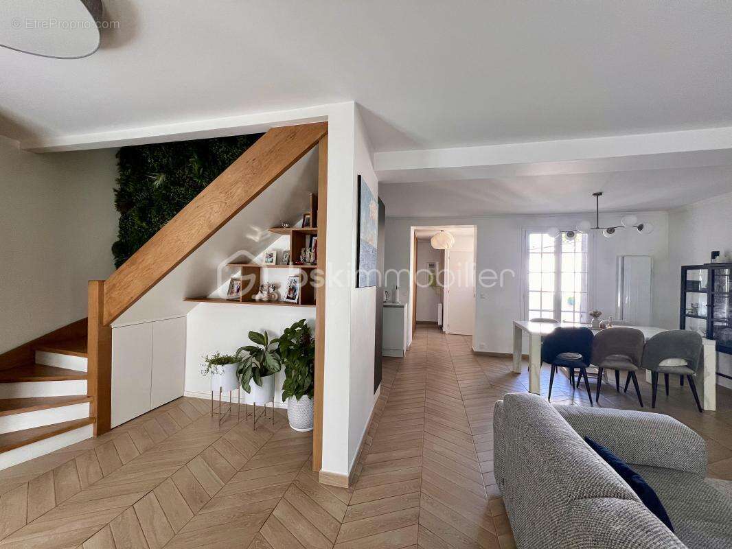 Maison à JOINVILLE-LE-PONT