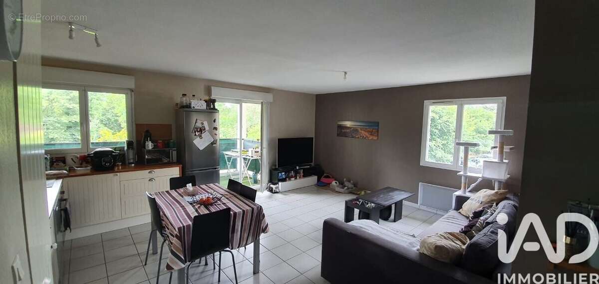 Photo 3 - Appartement à SALLES