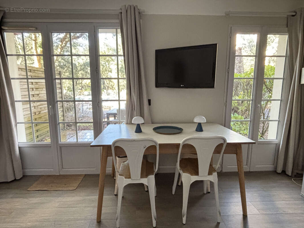 Maison à MOLIETS-ET-MAA