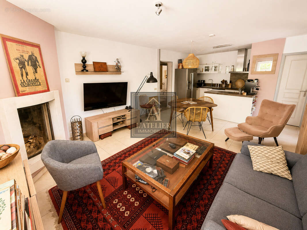 Maison de type 4 de plain-pied avec dépendance sur une parcelle de 470 m2 - photo 8