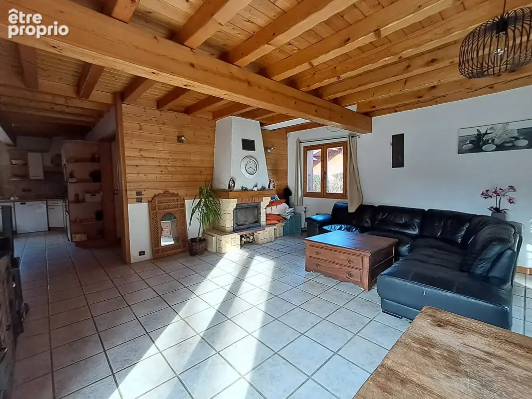 Maison  - 6 pièces - Macôt-La-Plagne - photo 7