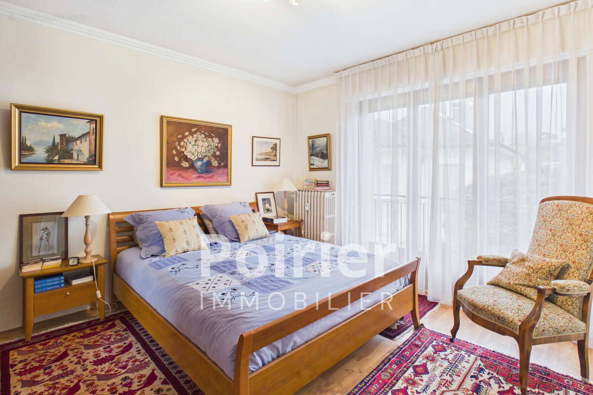 Appartement à EVIAN-LES-BAINS