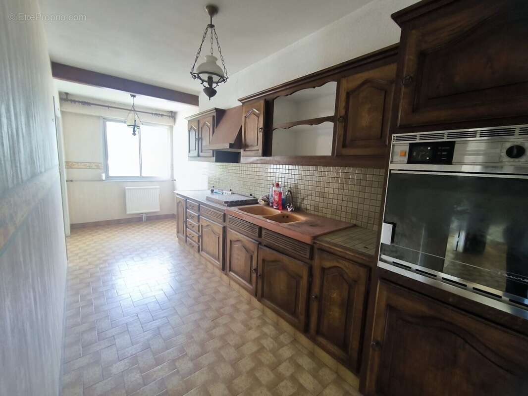 Appartement à SAINT-ETIENNE