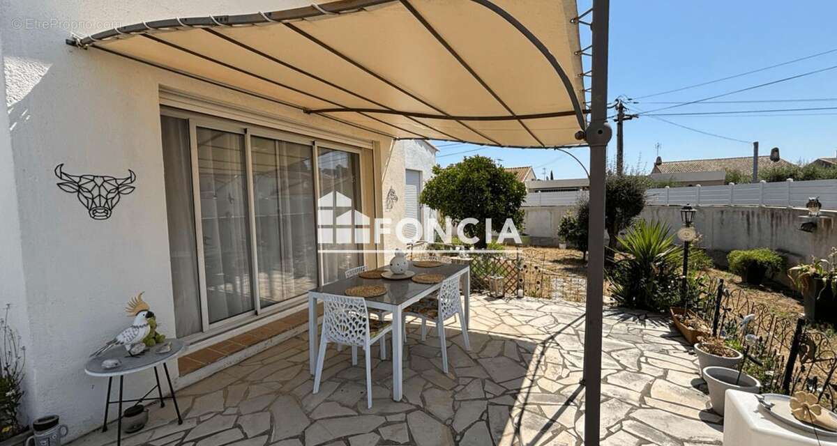 EXCLUSIVITE LUNEL Villa T4 de 117 m2 avec Piscine + Studio de 19 m2 et un Garage de 17 m2 - photo 9