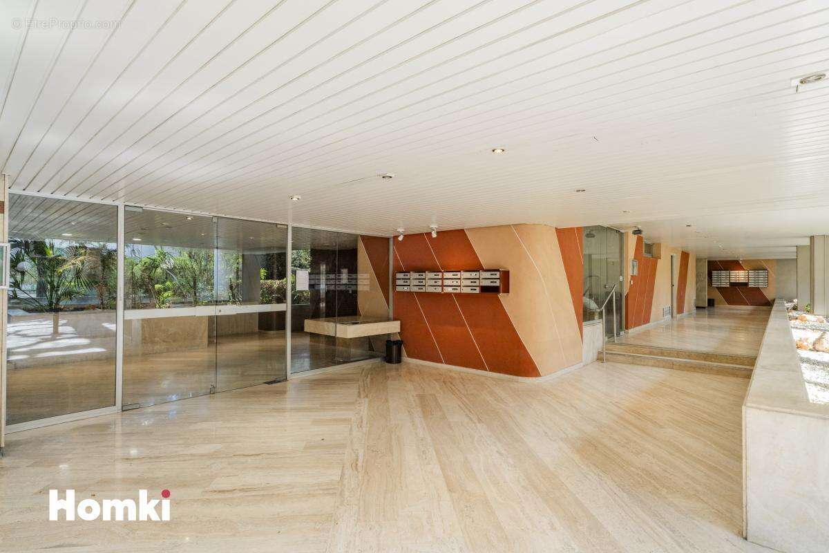 Appartement à MARSEILLE-8E