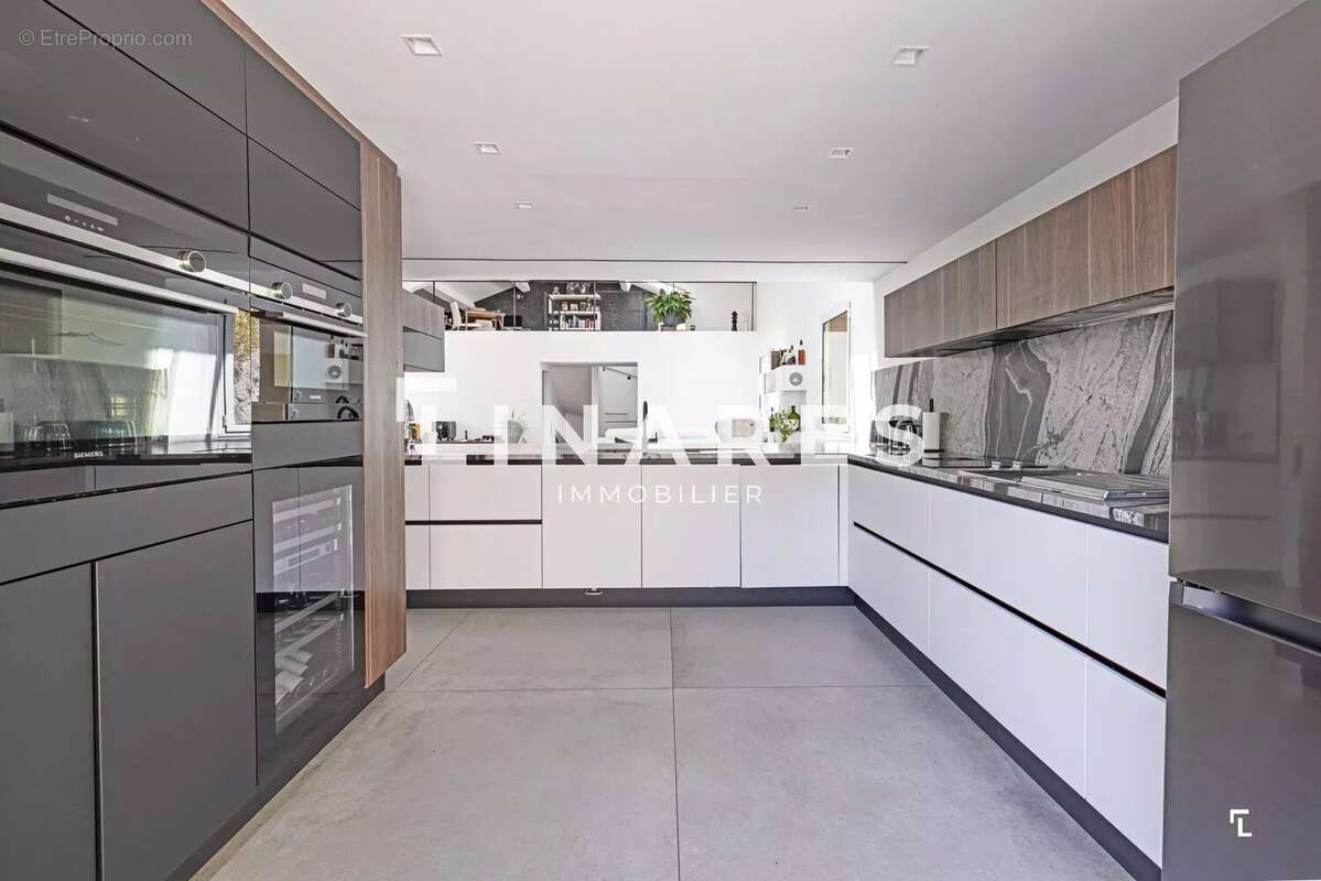 Maison à MARSEILLE-9E