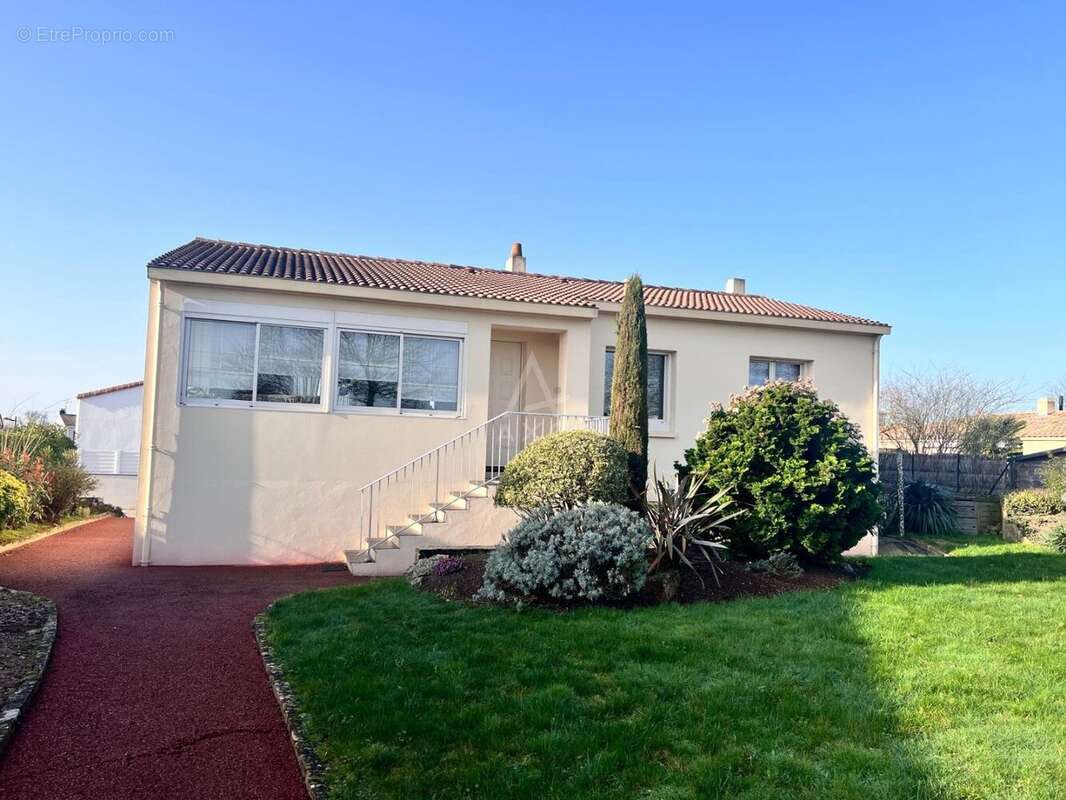 Maison à LA BRUFFIERE