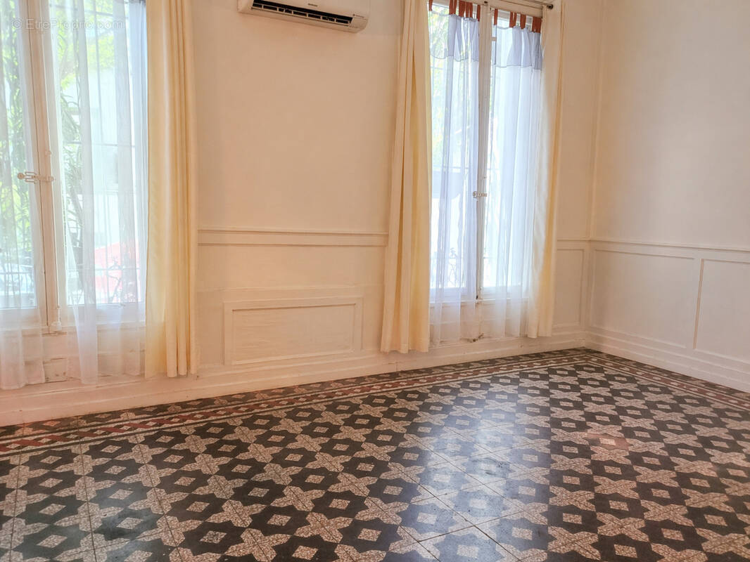 Appartement à MARAUSSAN