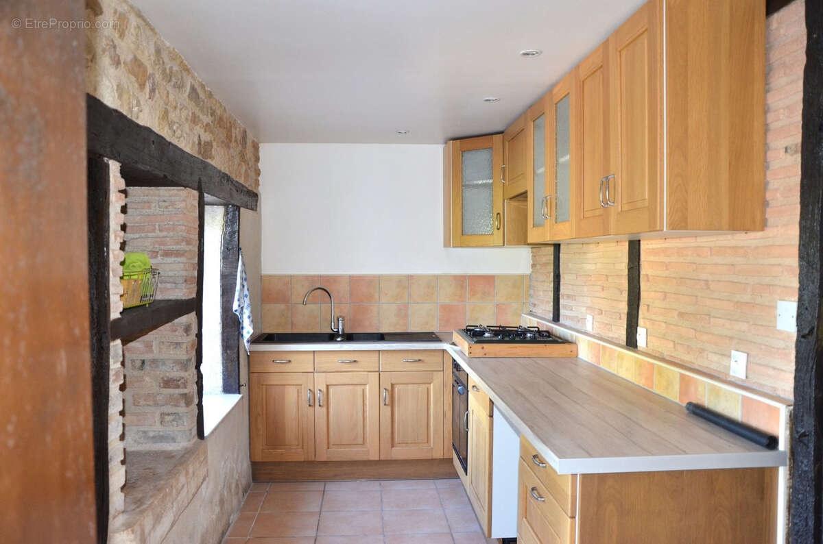 Maison à LE CHATELET