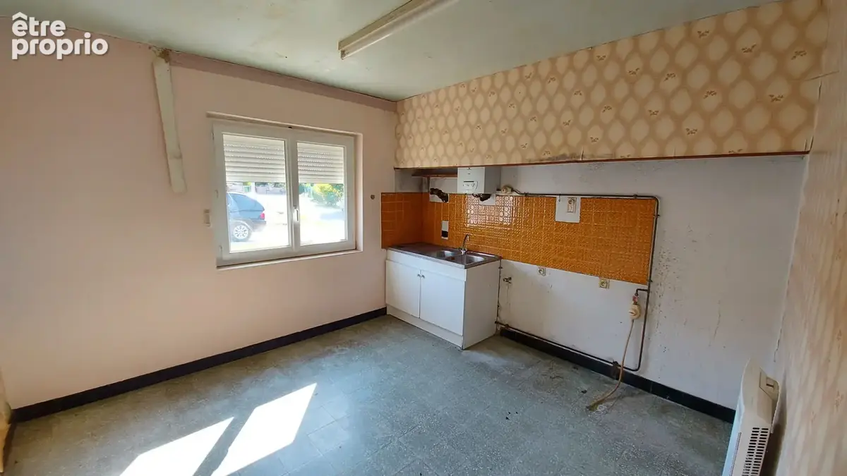 Daux - Maison - 4 pièces - 89m² avec potentiel d'évolution - 381m² de terrain - photo 4