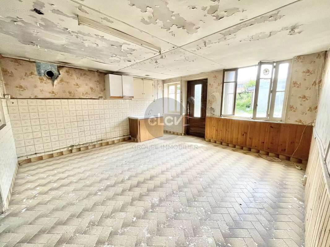 Maison à PONT-DE-VAUX