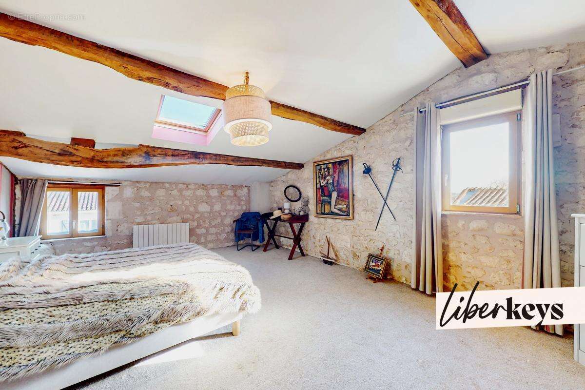 Maison à SABLONCEAUX