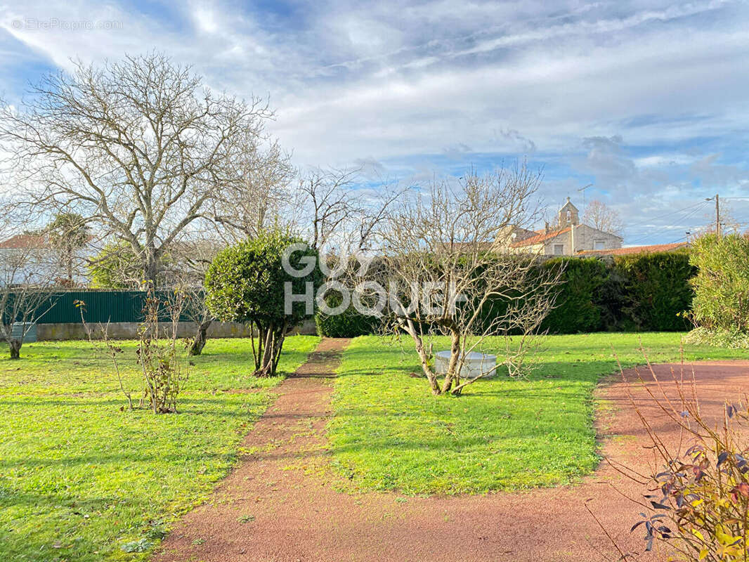 Maison à FONTENAY-LE-COMTE