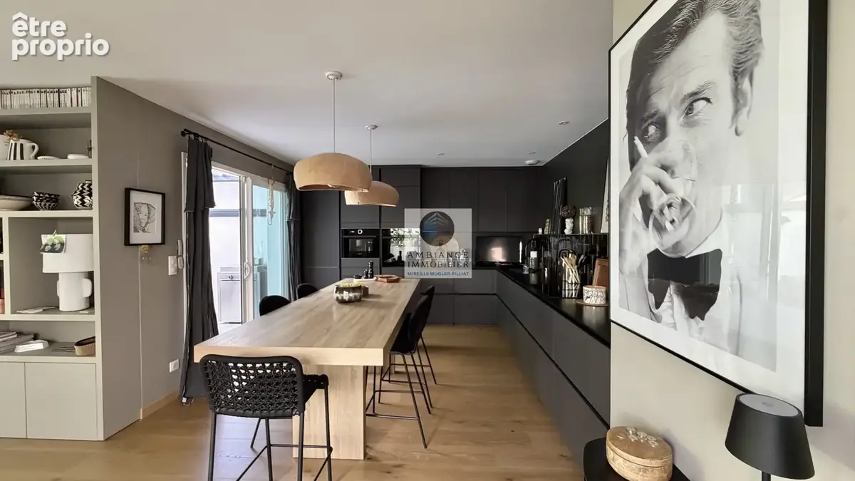 Photo Maison à Valence au prix de 525 000€