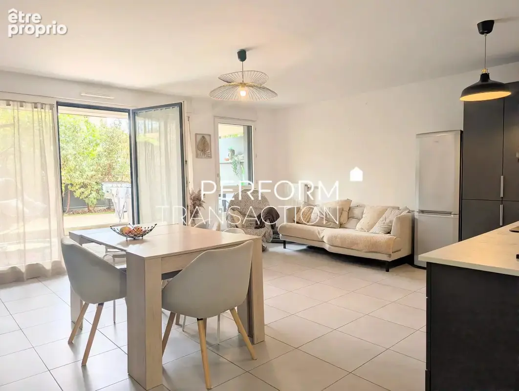 Domaine de Beaurevoir - Appartement T3  - Terrasse intimiste - photo 3