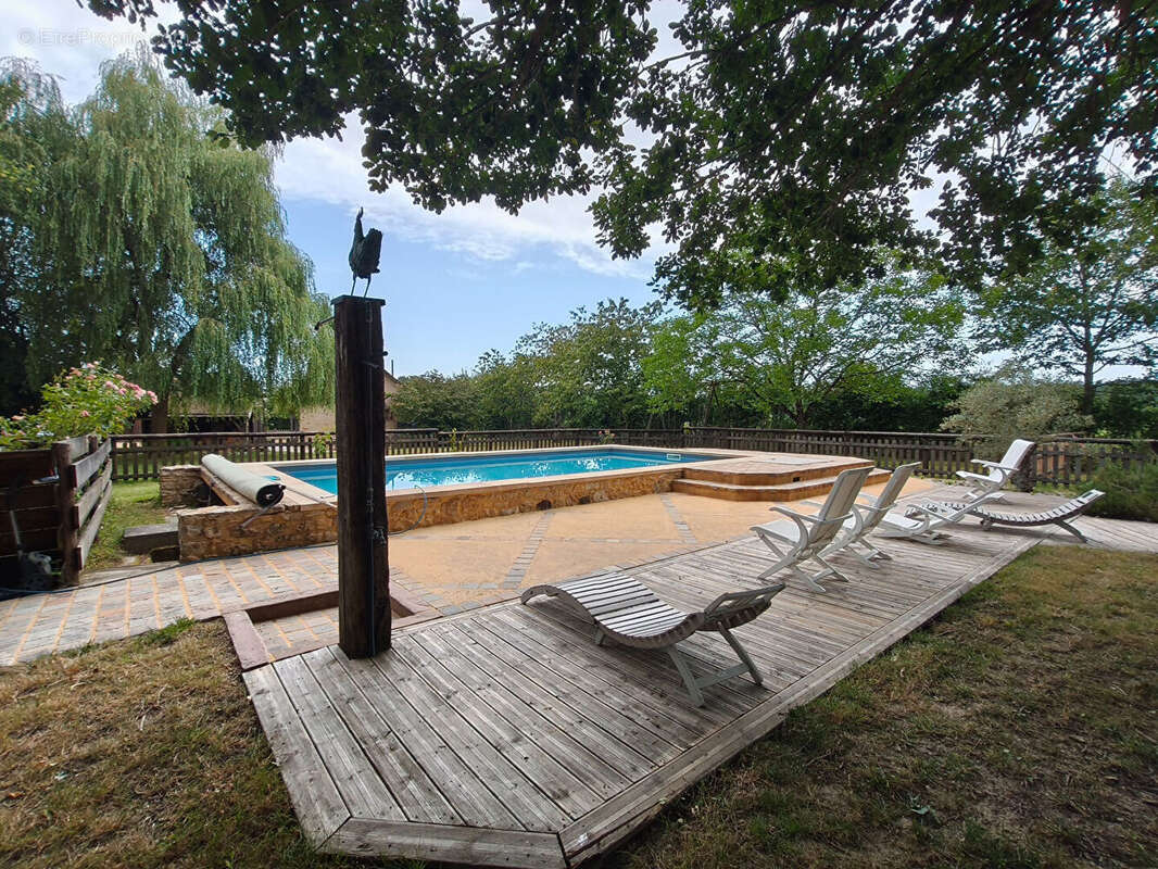 Maison Semur En Vallon 11 pièce(s) 242.64 m2 - photo 3