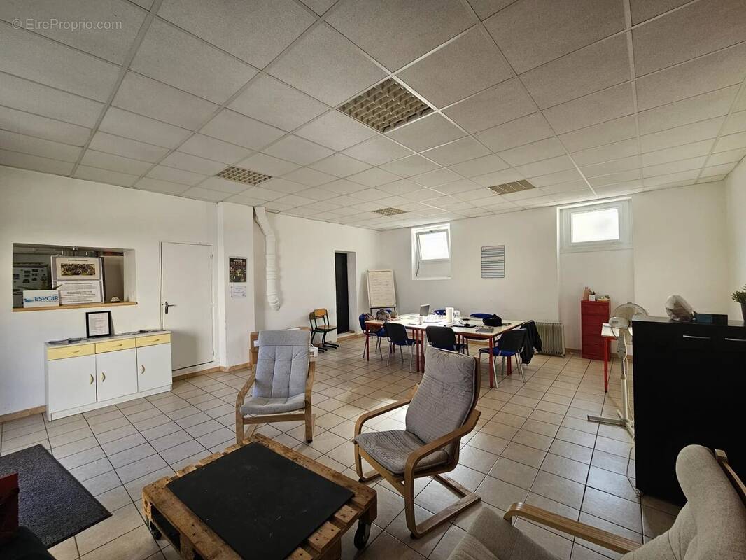 Commerce à GENTILLY