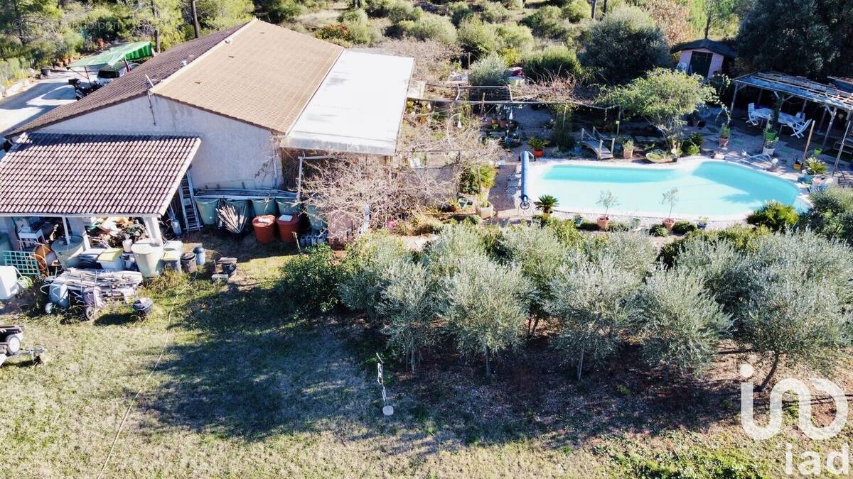 Photo 1 - Maison à LE CANNET-DES-MAURES