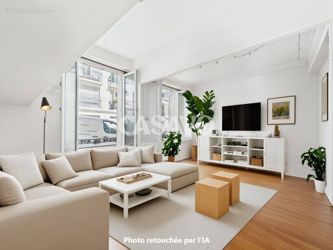 Appartement à PARIS-18E